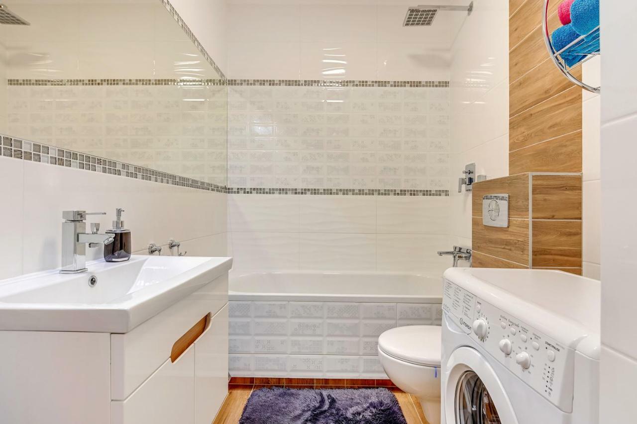 Platinium Spectrum Apartment Gdansk Bagian luar foto