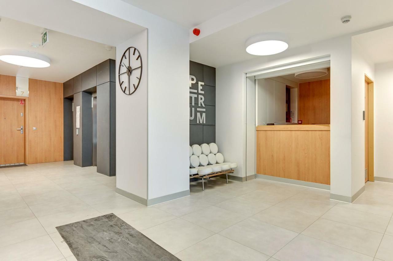 Platinium Spectrum Apartment Gdansk Bagian luar foto
